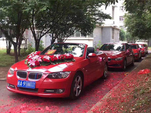 宝马敞篷跑车
