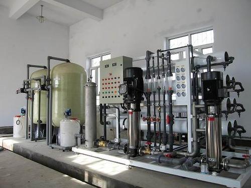 西安水处理设备,陕西西安山泉水设备厂